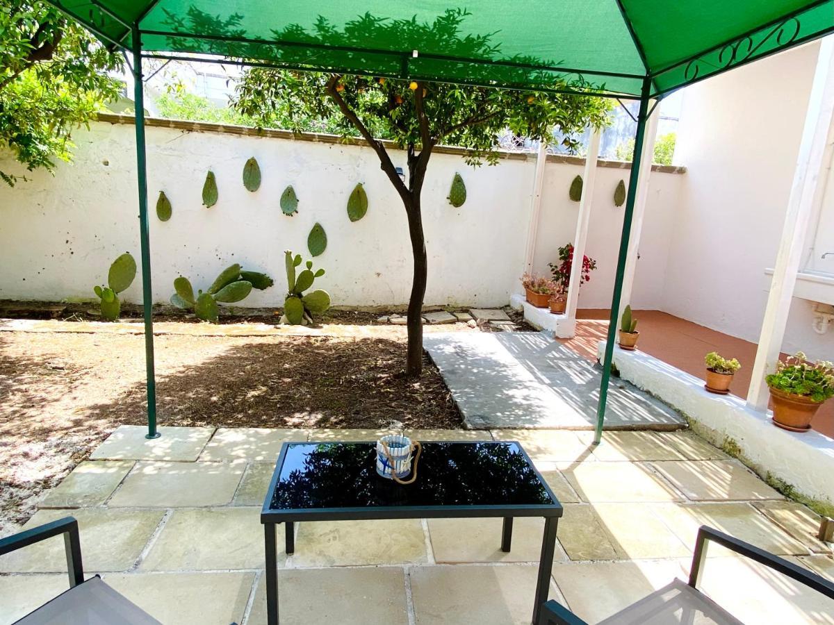 La Casa Di Nina Apartment Surano Luaran gambar